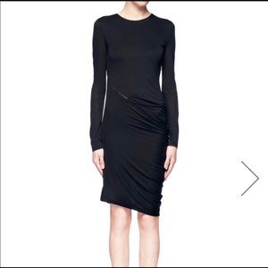 Alexander McQueen Asymmetrical dress
